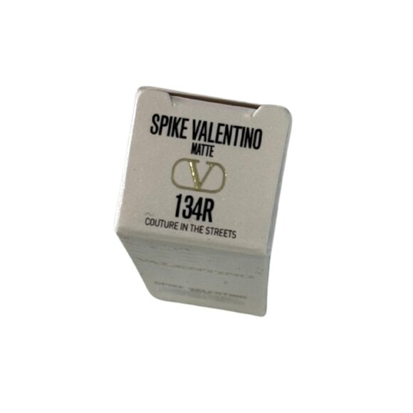 VALENTINO Spike Valentino Buttery Matte Lipstick 134R Couture in the Streets $48 - Picture 4 of 4